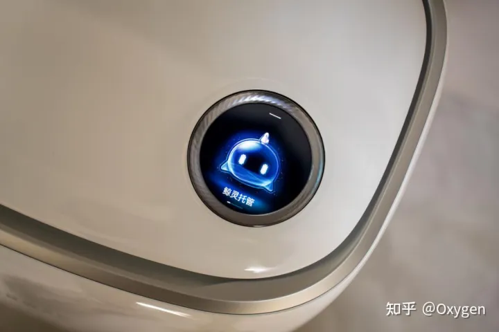 如何评价云鲸新发布的J3扫拖一体机，它的实际体验如何？有哪些亮点和升级？(图3)